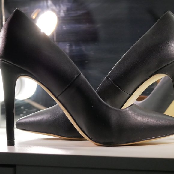 Sleek Vegan Leather Pumps (4-inch) - Picture 1 of 2